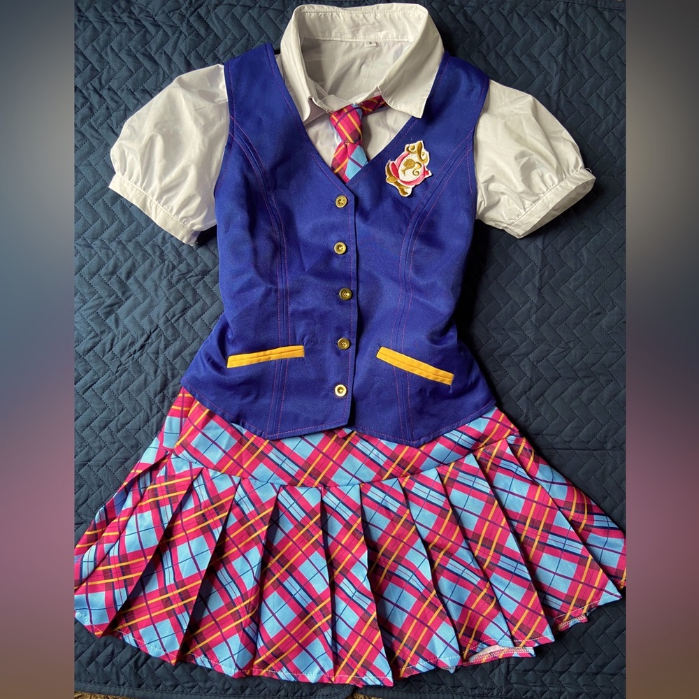 Barbie Princess Charm School Costume/Cosplay